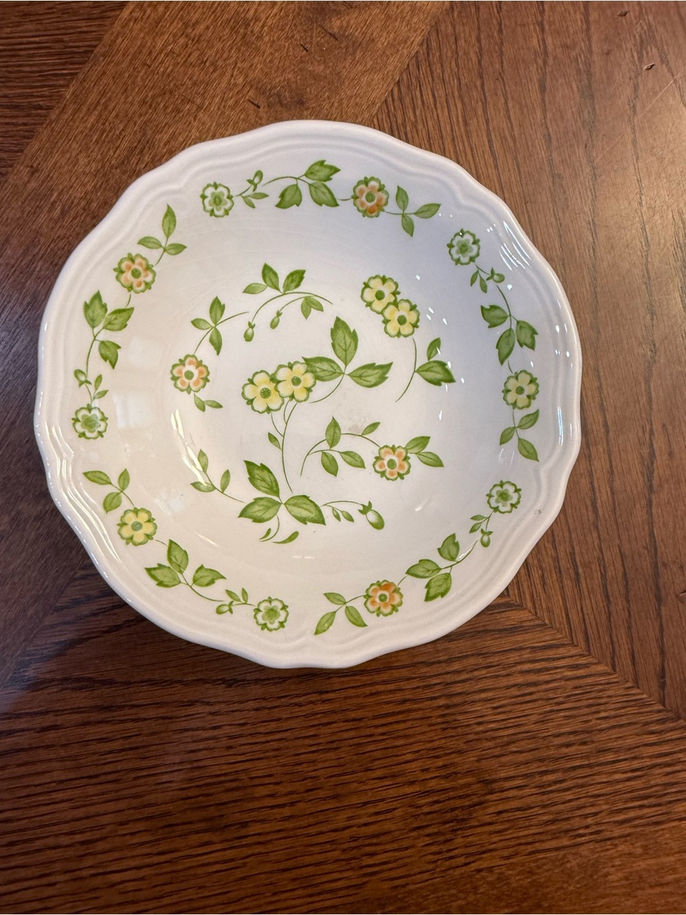 4 ironstone Japan petite Flora bowls